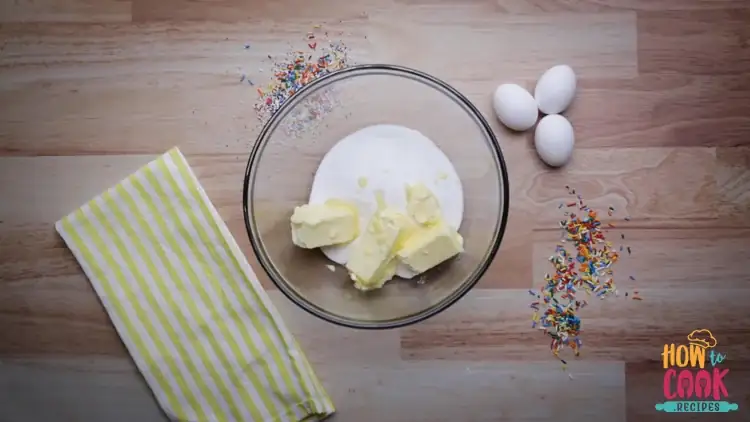 Easy sugar cookie recipe with icing