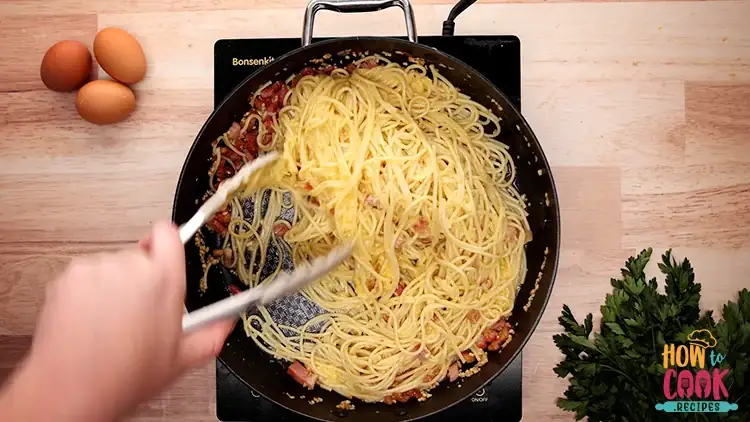 How do you make spaghetti carbonara