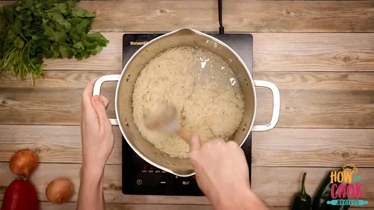 How long does Mexican rice last