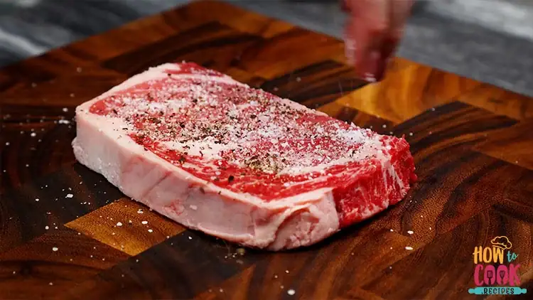 How to cook medium steak in a pan
