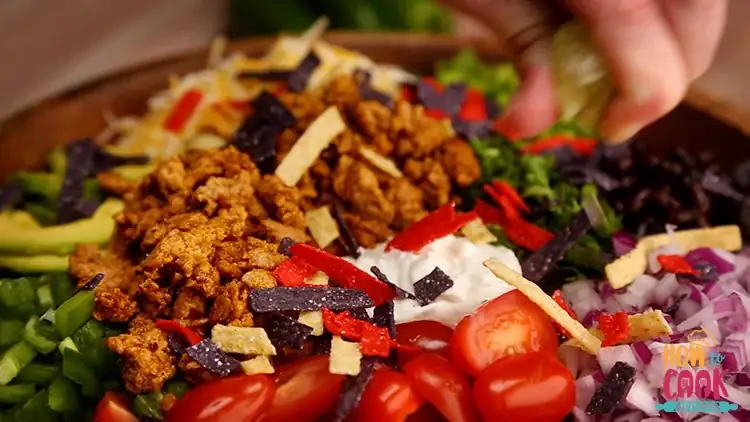 Should taco salad be warm or cold