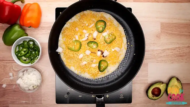 What do you put in a quesadilla