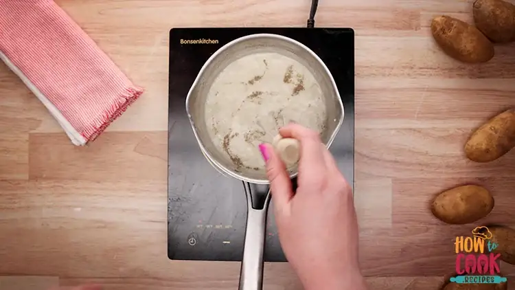 What goes well with scalloped potatoes