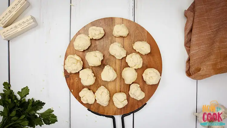 What makes naan bread different